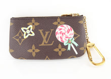 Load image into Gallery viewer, Louis Vuitton Monogram Holiday Cles Key Pouch