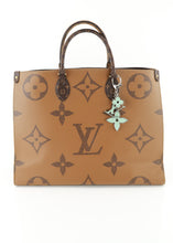 Load image into Gallery viewer, Louis Vuitton Epi Silver Bag Charm Mint