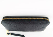 Load image into Gallery viewer, Louis Vuitton Empreinte Zippy Wallet Black