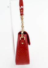 Load image into Gallery viewer, Louis Vuitton Vernis Monogram Rodeo Red
