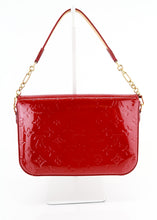 Load image into Gallery viewer, Louis Vuitton Vernis Monogram Rodeo Red