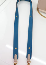 Load image into Gallery viewer, Louis Vuitton Lockme Tender Greige