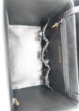 Load image into Gallery viewer, Chanel Caviar Vintage Vanity Case Black