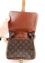 Load image into Gallery viewer, Louis Vuitton Monogram Cartouchiere MM