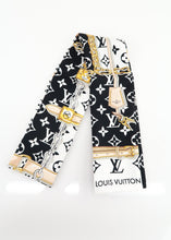 Load image into Gallery viewer, Louis Vuitton Bandeau White Black