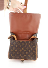 Load image into Gallery viewer, Louis Vuitton Monogram Cartouchiere GM