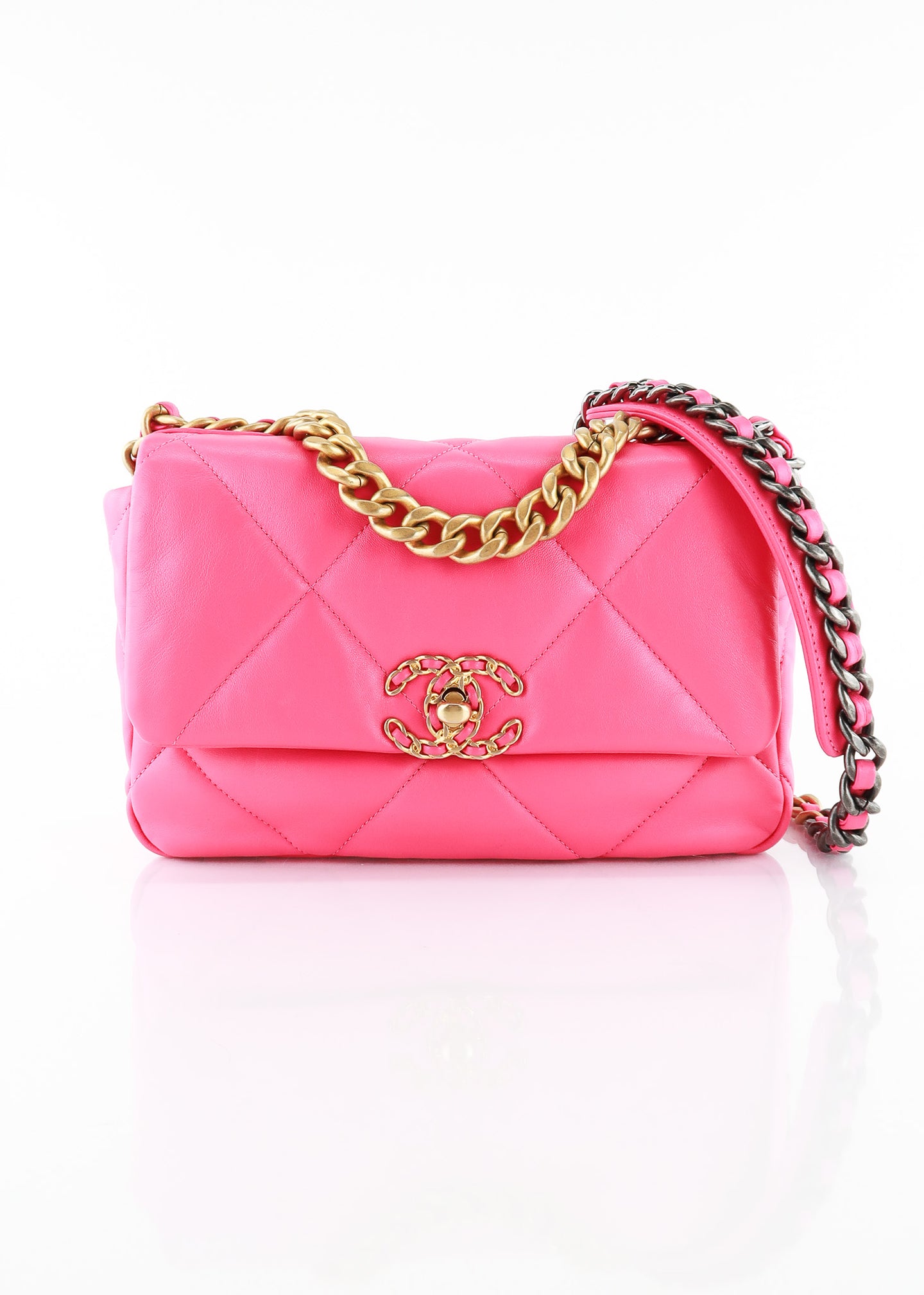 Chanel 19 Quilted Goatskin Medium Pink