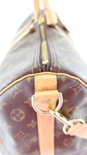 Load image into Gallery viewer, Louis Vuitton Monogram Keepall 55 Bandouliere