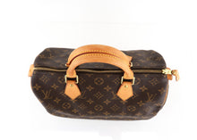 Load image into Gallery viewer, Louis Vuitton Monogram Speedy 30