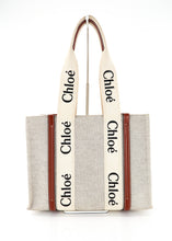 Load image into Gallery viewer, Chloe Woody Medium Tote