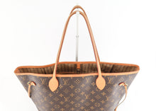 Load image into Gallery viewer, Louis Vuitton Monogram Neverfull MM