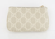 Load image into Gallery viewer, Gucci Canvas Key Pouch Beige