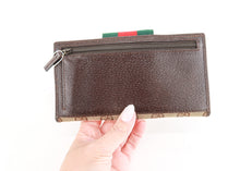 Load image into Gallery viewer, Gucci Canvas Lady Web Wallet