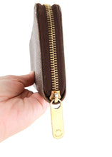 Load image into Gallery viewer, Louis Vuitton Monogram Zippy Wallet
