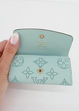 Load image into Gallery viewer, Louis Vuitton Mahina Key Holder Blue