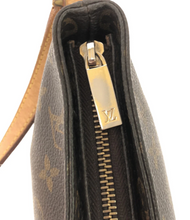 Load image into Gallery viewer, Louis Vuitton Monogram Trotteur