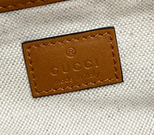 Load image into Gallery viewer, Gucci Raffia Multicolor Shoulder Bag