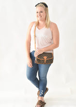 Load image into Gallery viewer, Louis Vuitton Monogram Sologne