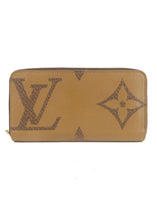 Load image into Gallery viewer, Louis Vuitton Reverse Monogram Zippy Wallet