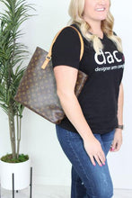 Load image into Gallery viewer, Louis Vuitton Monogram Vavin GM