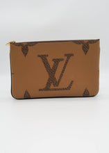 Load image into Gallery viewer, Louis Vuitton Reverse Monogram Double Pochette