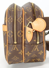 Load image into Gallery viewer, Louis Vuitton Monogram Reporter