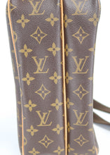 Load image into Gallery viewer, Louis Vuitton Monogram Reporter