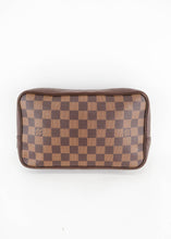 Load image into Gallery viewer, Louis Vuitton Damier Ebene Trousse Toiletry 23