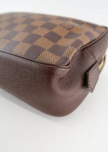 Louis Vuitton Damier Ebene Trousse Toiletry 23