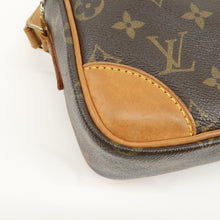 Load image into Gallery viewer, Louis Vuitton Monogram Trocadero 27