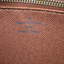 Load image into Gallery viewer, Louis Vuitton Monogram Trocadero 27