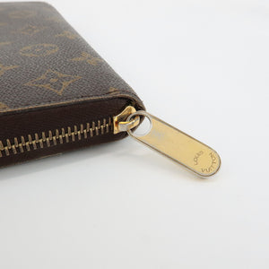 Louis Vuitton Monogram Zippy Wallet