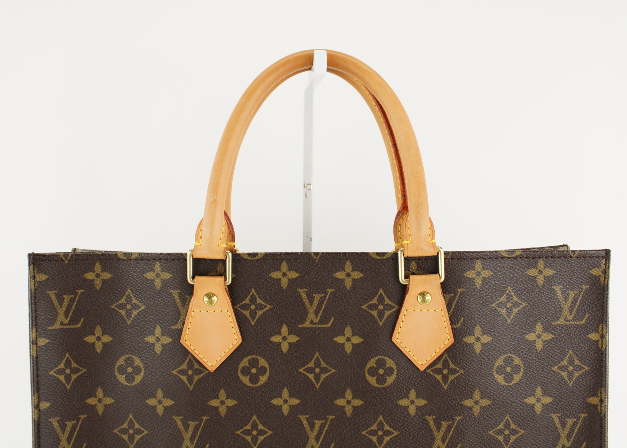 Louis Vuitton Monogram Sac Plat DM us to order 📩 ✈️Free