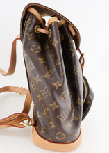 Load image into Gallery viewer, Louis Vuitton Monogram Montsouris MM