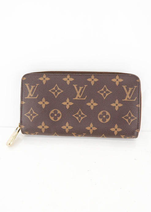Louis Vuitton Monogram Zippy Wallet