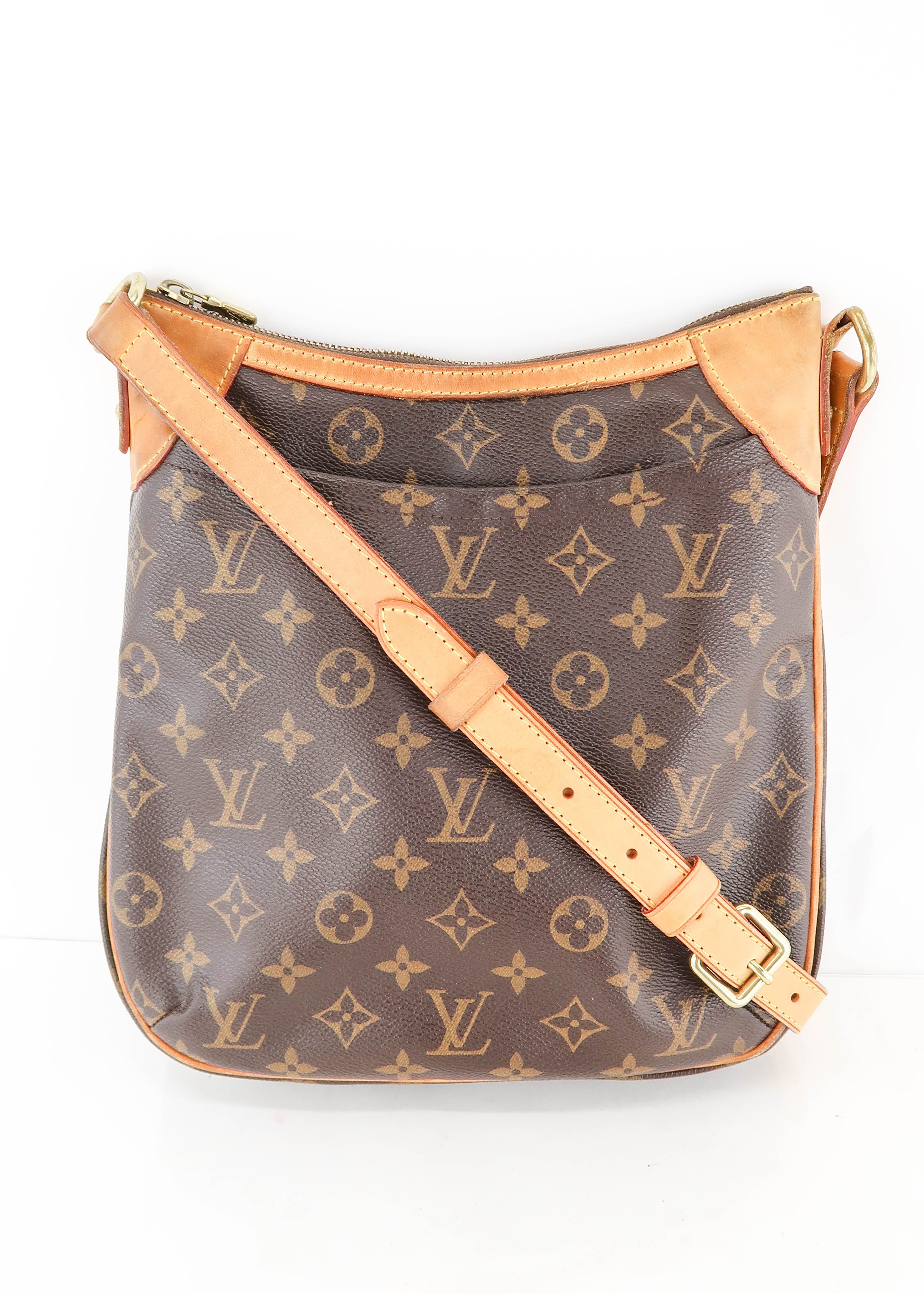 VERY RARE ❤️DISCONTINUED Authentic LV Odeon PM Crossbody