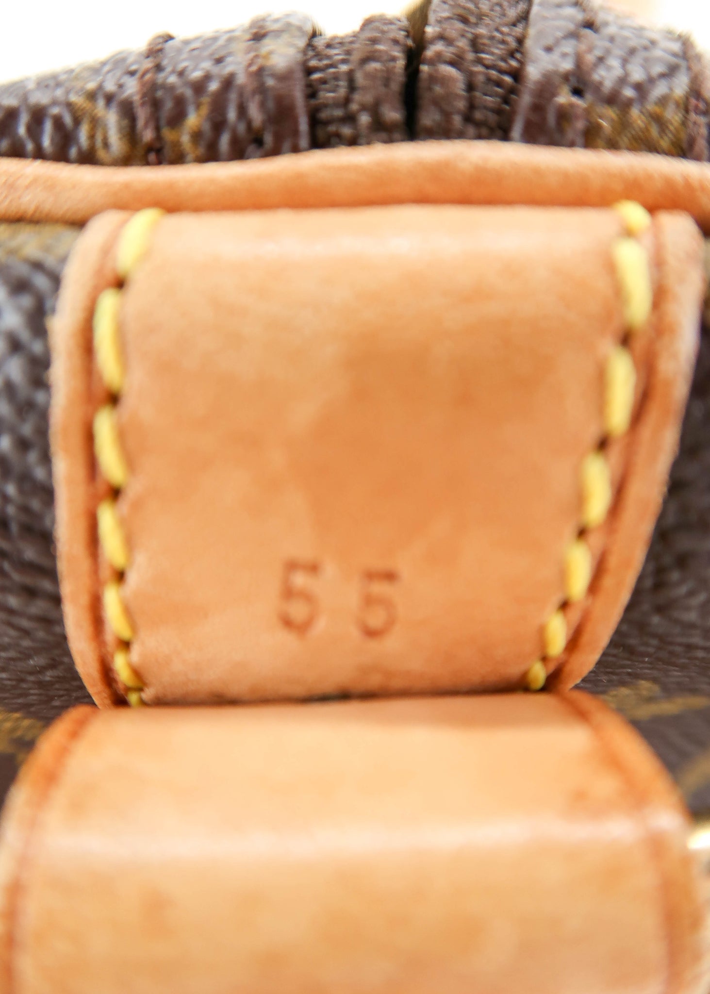 Louis Vuitton Monogram Keepall 55 Bandouliere – DAC