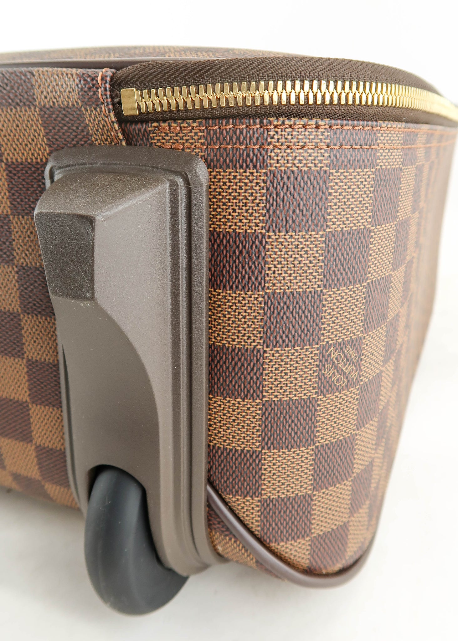 Louis Vuitton Pegase 45 Damier Ebene Canvas Suitcase – Re-Loved Luxury