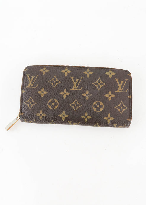 Louis Vuitton Monogram Zippy Wallet