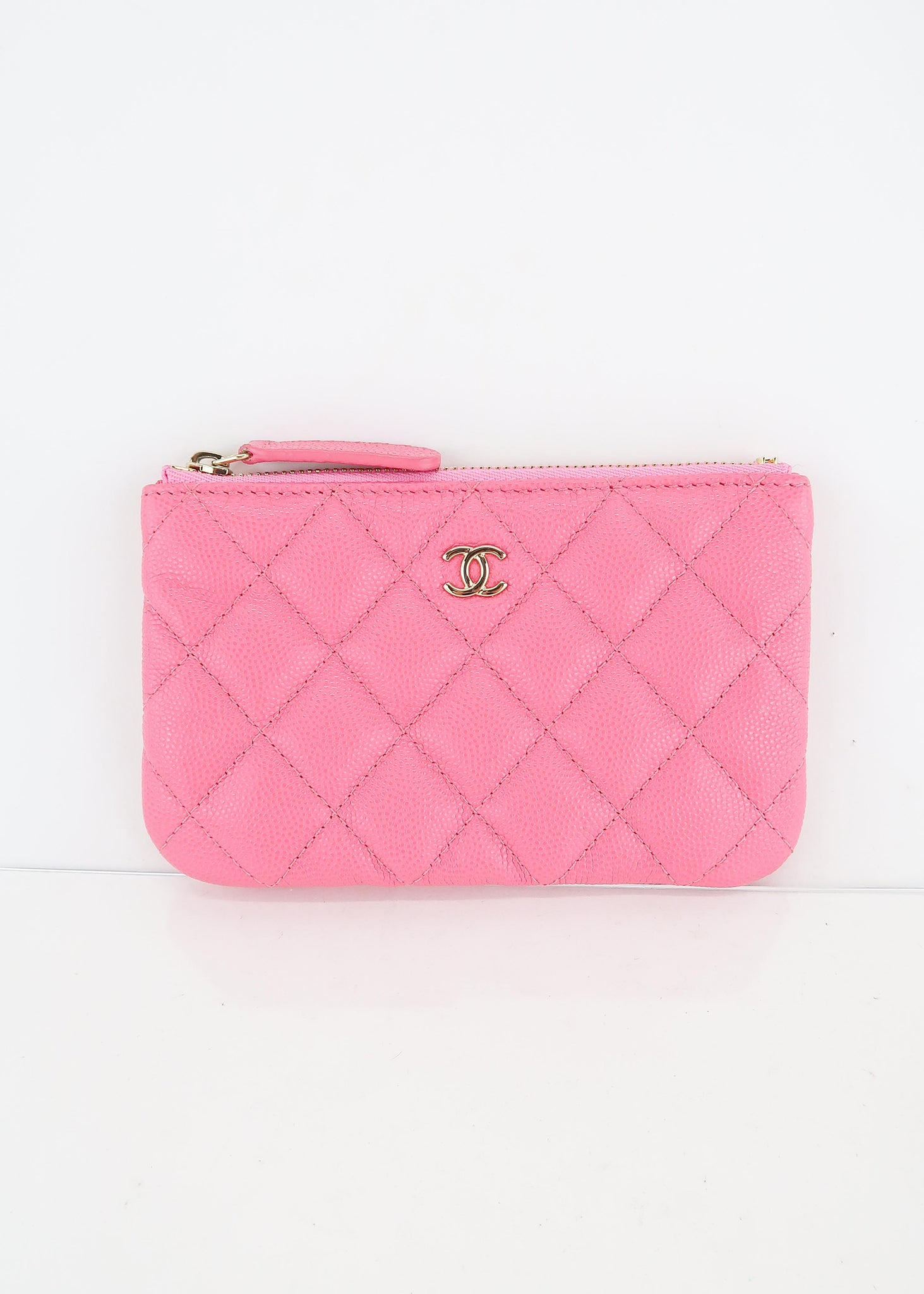Chanel Classic Zip Pouch Quilted Iridescent Caviar Long Pink 1409001
