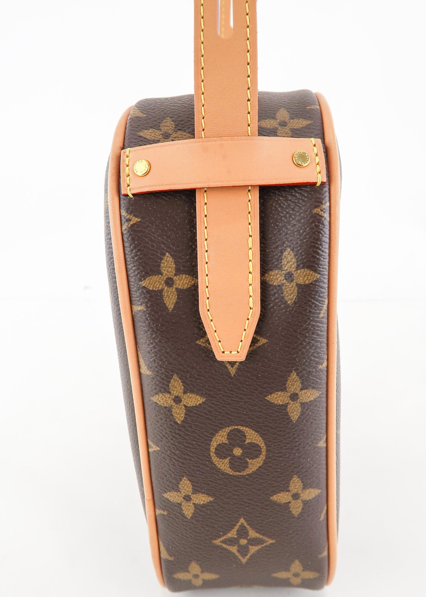 Pre-owned Louis Vuitton Coeur Game On Cloth Crossbody Bag In Brown