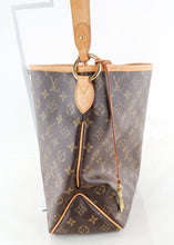 Load image into Gallery viewer, Louis Vuitton Monogram Delightful MM Pink