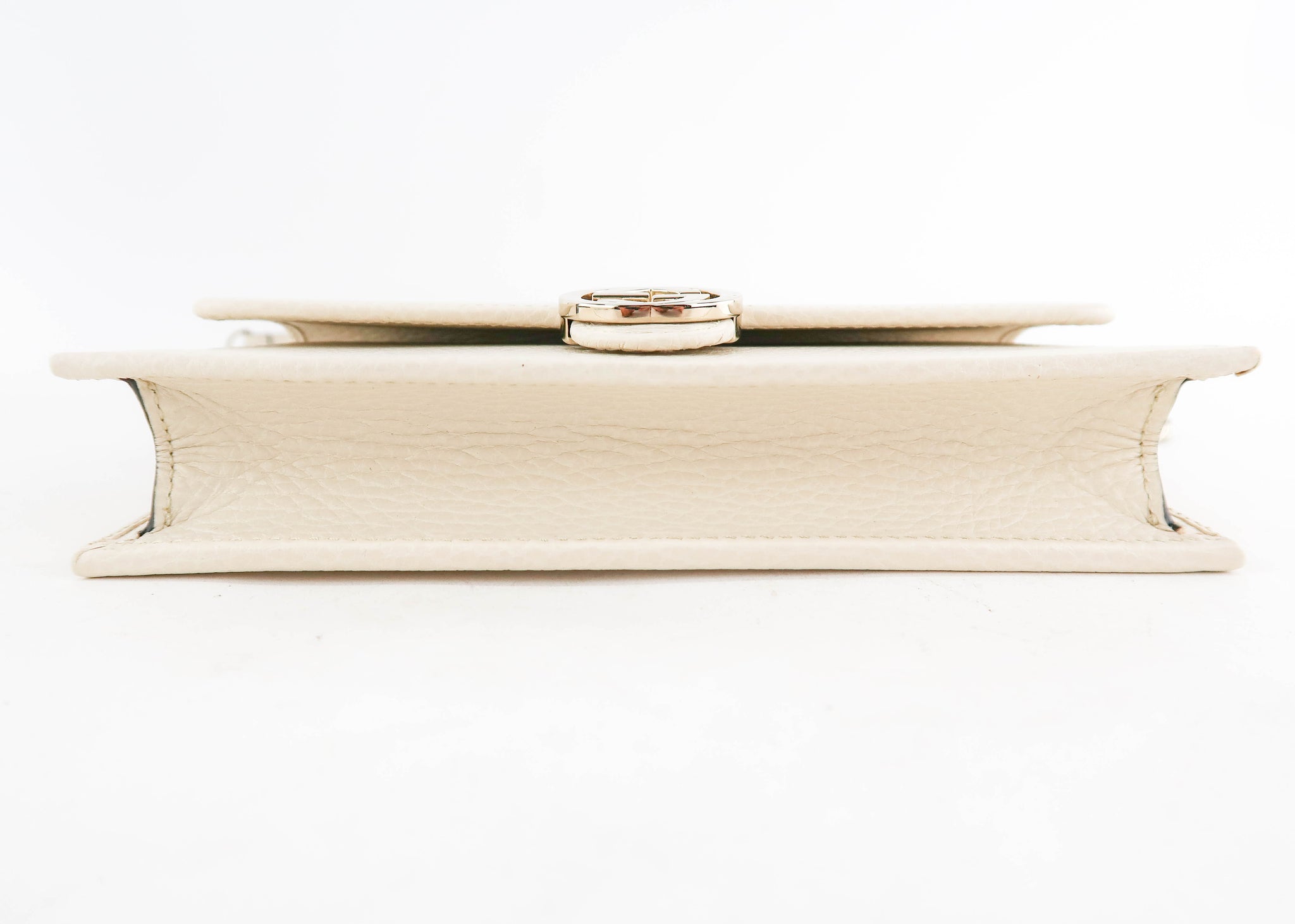 Gucci Interlock Wallet On A Chain Ivory – DAC