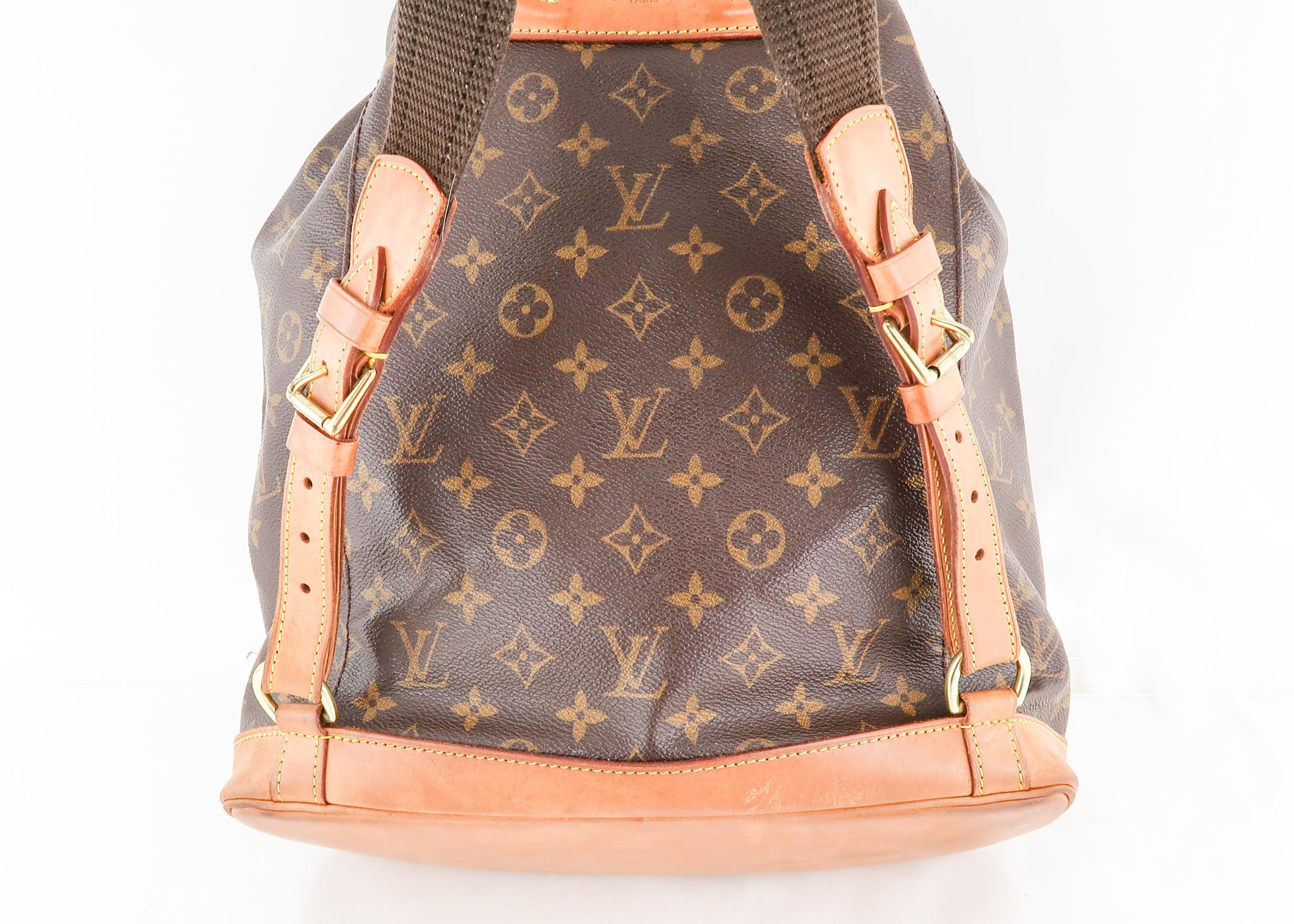 Louis Vuitton MONTSOURIS BACKPACK, Pros/Cons After One Day, DATE CODE or  CHIP