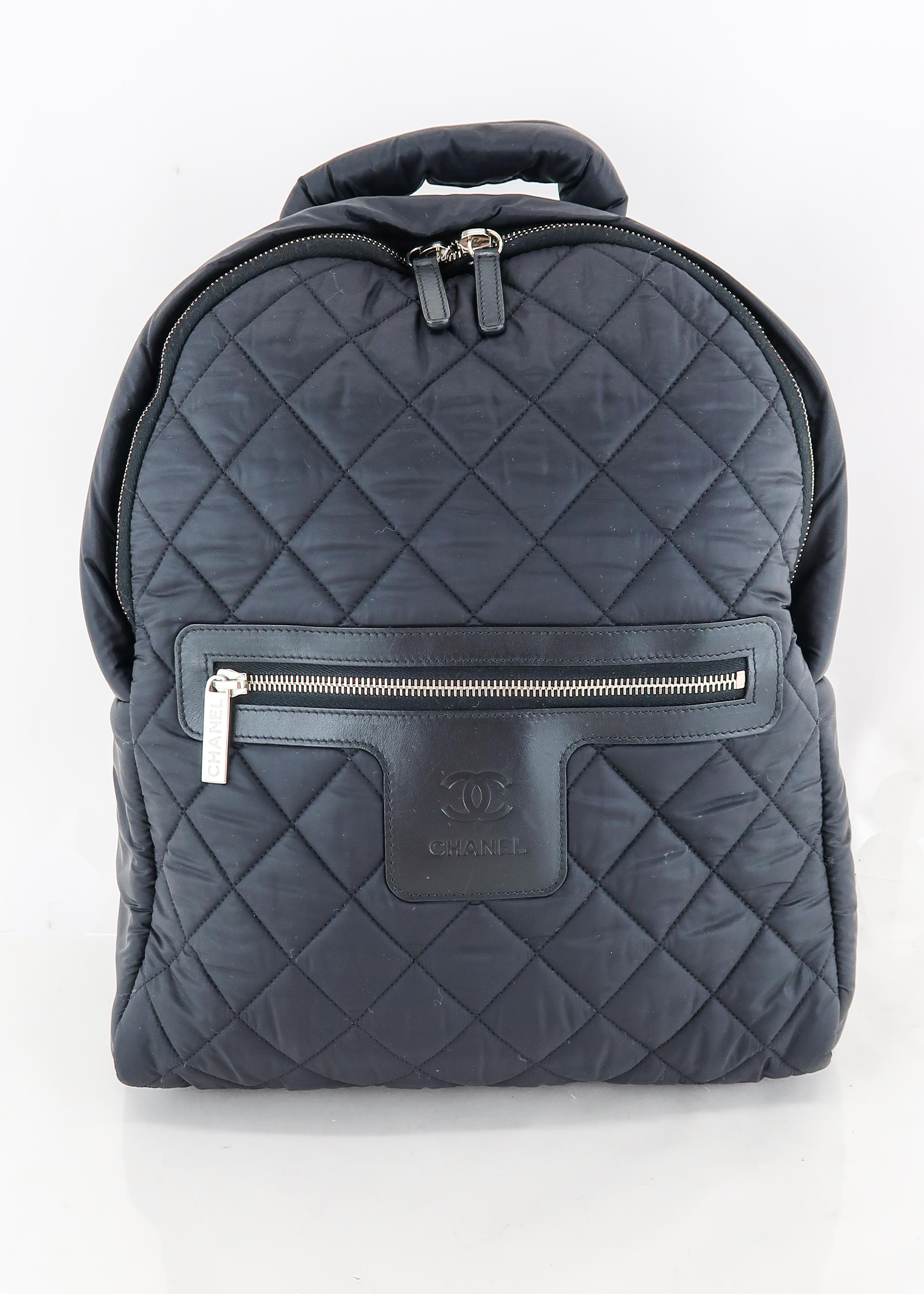 Timeless/classique leather backpack Chanel Navy in Leather - 21956423