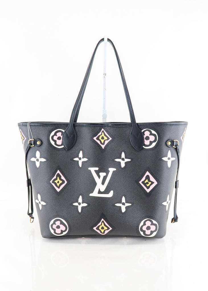 Neverfull MM Patches bag in black epi leather