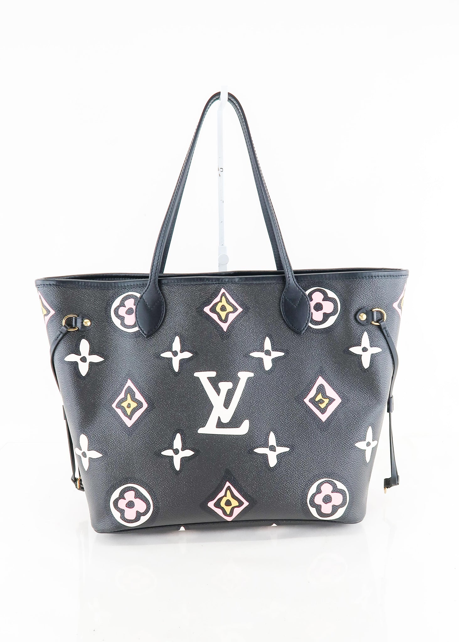 Louis Vuitton Neverfull NM Tote Wild at Heart Monogram Giant MM