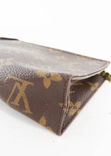 Load image into Gallery viewer, Louis Vuitton Monogram Toiletry 15