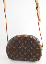 Load image into Gallery viewer, Louis Vuitton Monogram Blois