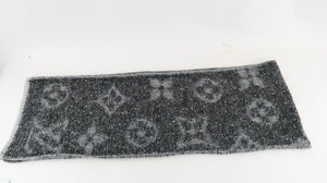 Louis Vuitton Monogram Echarpe Reversible Scarf Grey